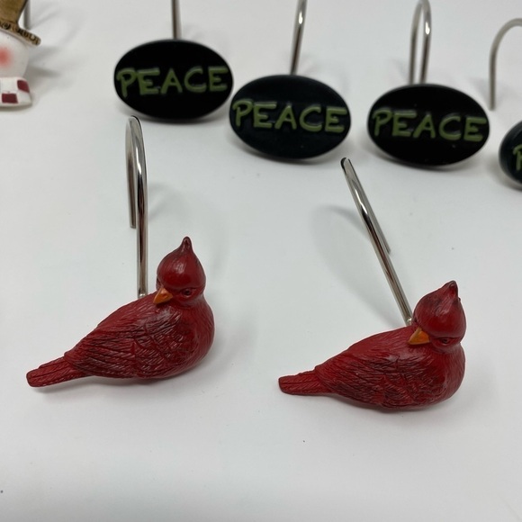 Set of 12 Holiday Shower Curtain Hooks - Picture 3 of 4